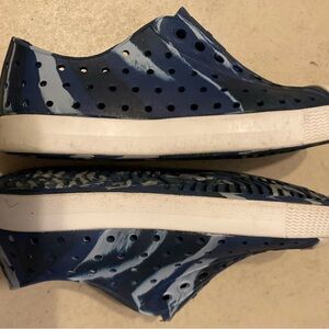 Blue white  Jefferson native sneakers size 10